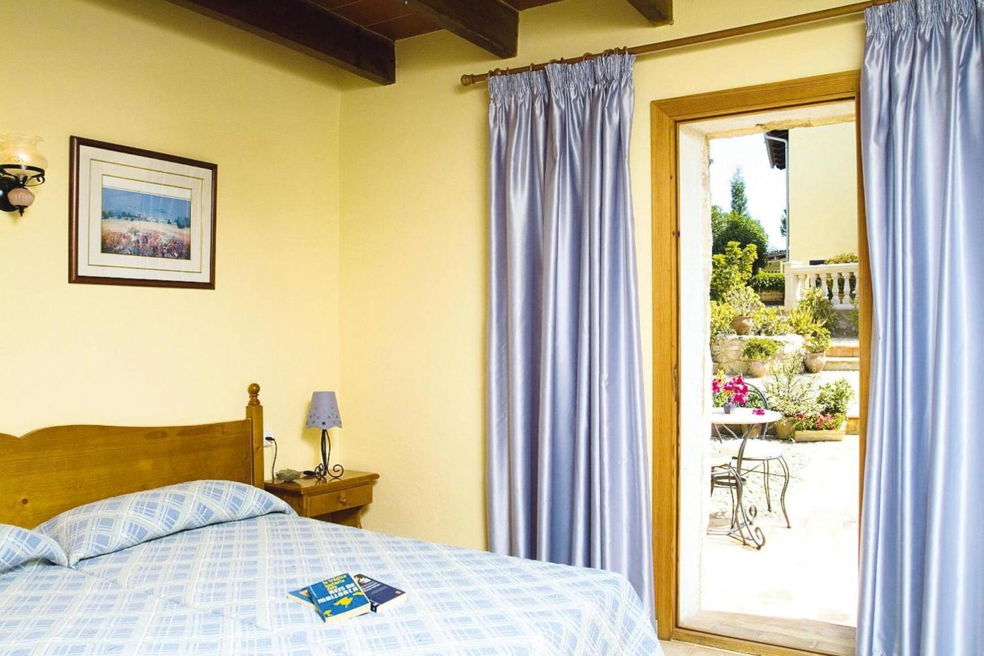 Holiday Home In Santa Margalida With Terrace Exterior foto